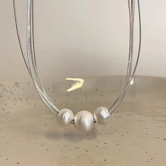 Brushed pearl clavicle chain niche design - Picture 2 of 5